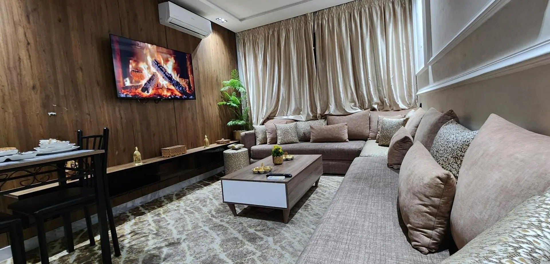 A Charming Space In Kazablanka